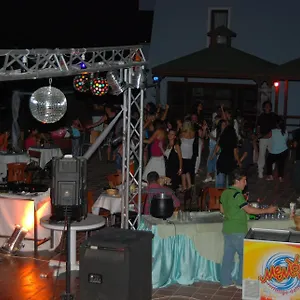 Akay Garden Family Club Çeşme